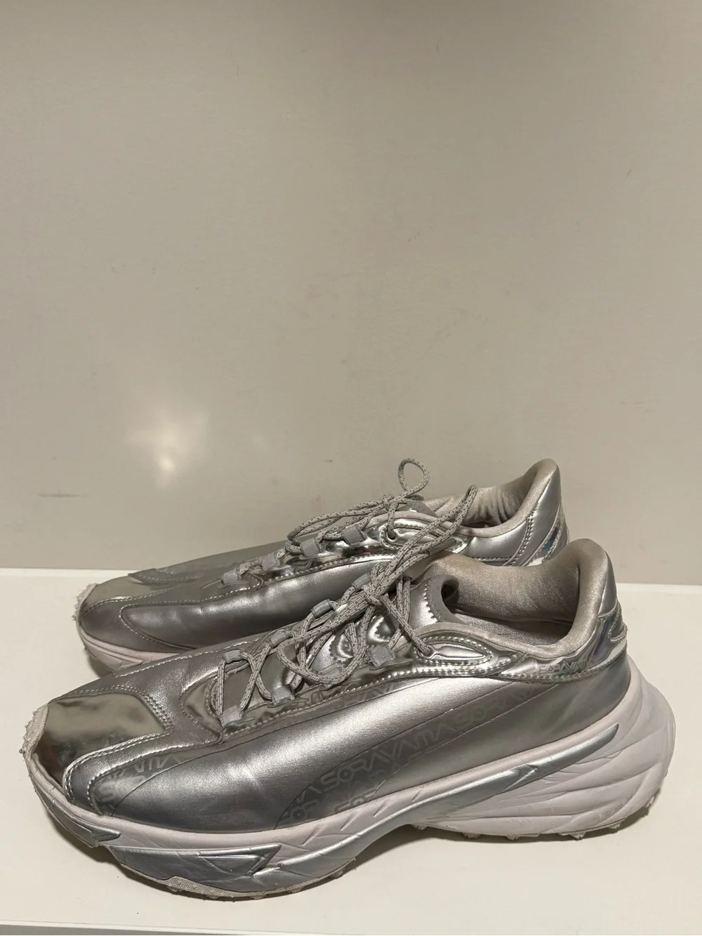 Hajime Sorayama x PUMA Spirex 'Silver Cool Light Grey' sneakers